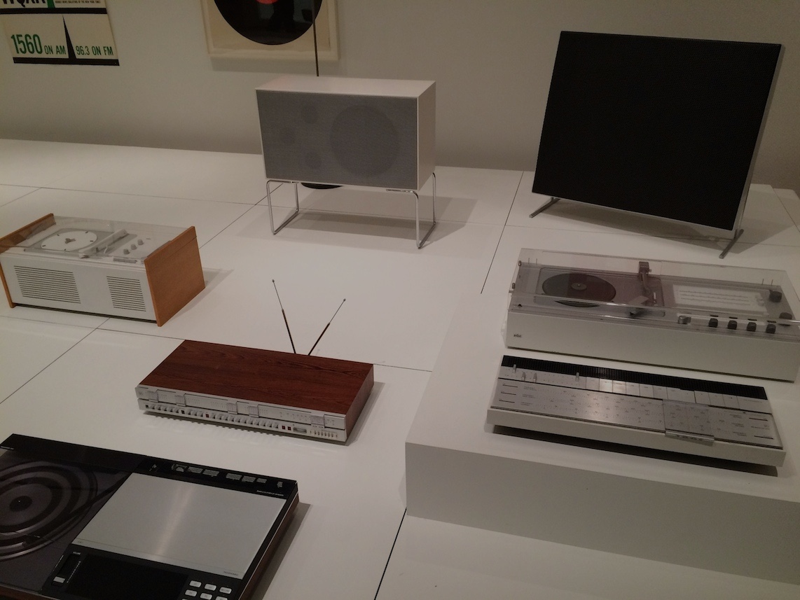 MoMA Radios años 60 y 70 B&O y Braun MoMA Radios años 60 y 70 B&O y Braun