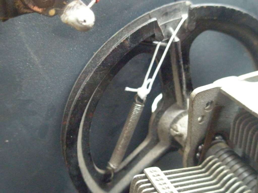 Reparación cuerda dial - radioexperto.com Reparación cuerda dial - radioexperto.com
