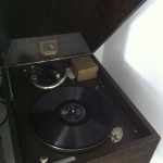 Reparacion Radios Antiguas - Gramófono La Voz de su Amo, principio siglo 20 RadioExperto.com