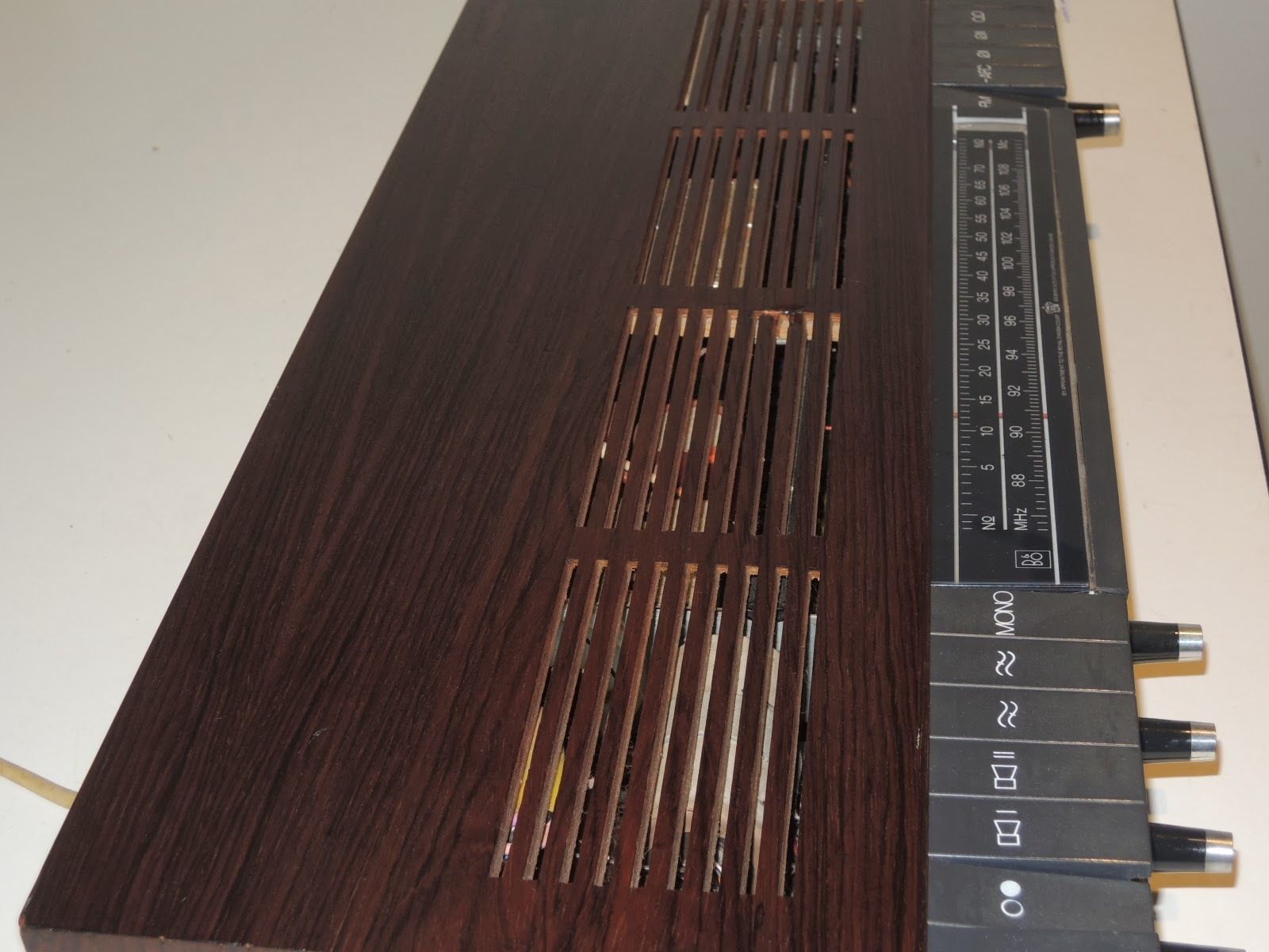 Beomaster 1000 Type 2317 - Bang & Olufsen - Radioexperto.com - Reparacion de radios antiguas