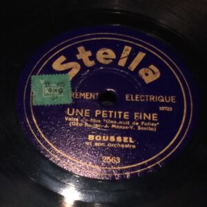 "Une petite fine” - Disco Pizarra Gramofono Disco Pizarra Gramófono "Une petite fine” - Radioexperto.com