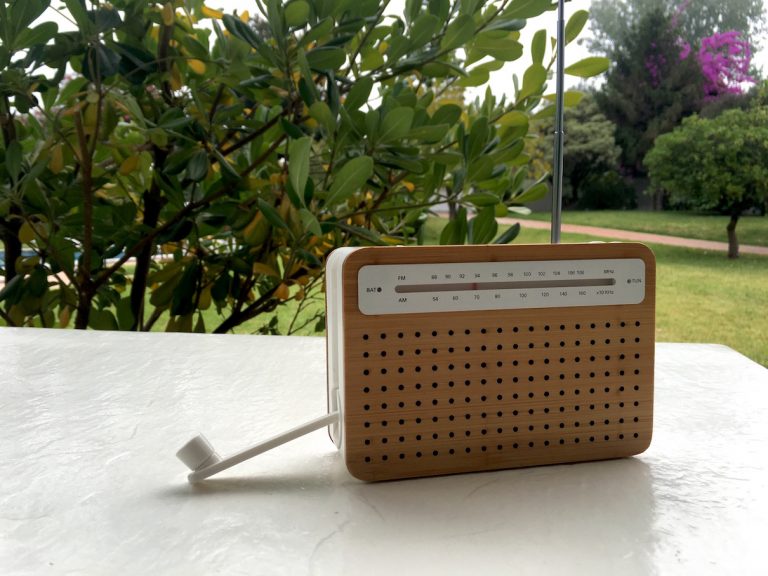 Lexon Safe LA81H - radio ecológica