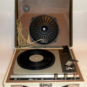 Tocadiscos Antiguo Cosmo 751 (años 60) - un clásico