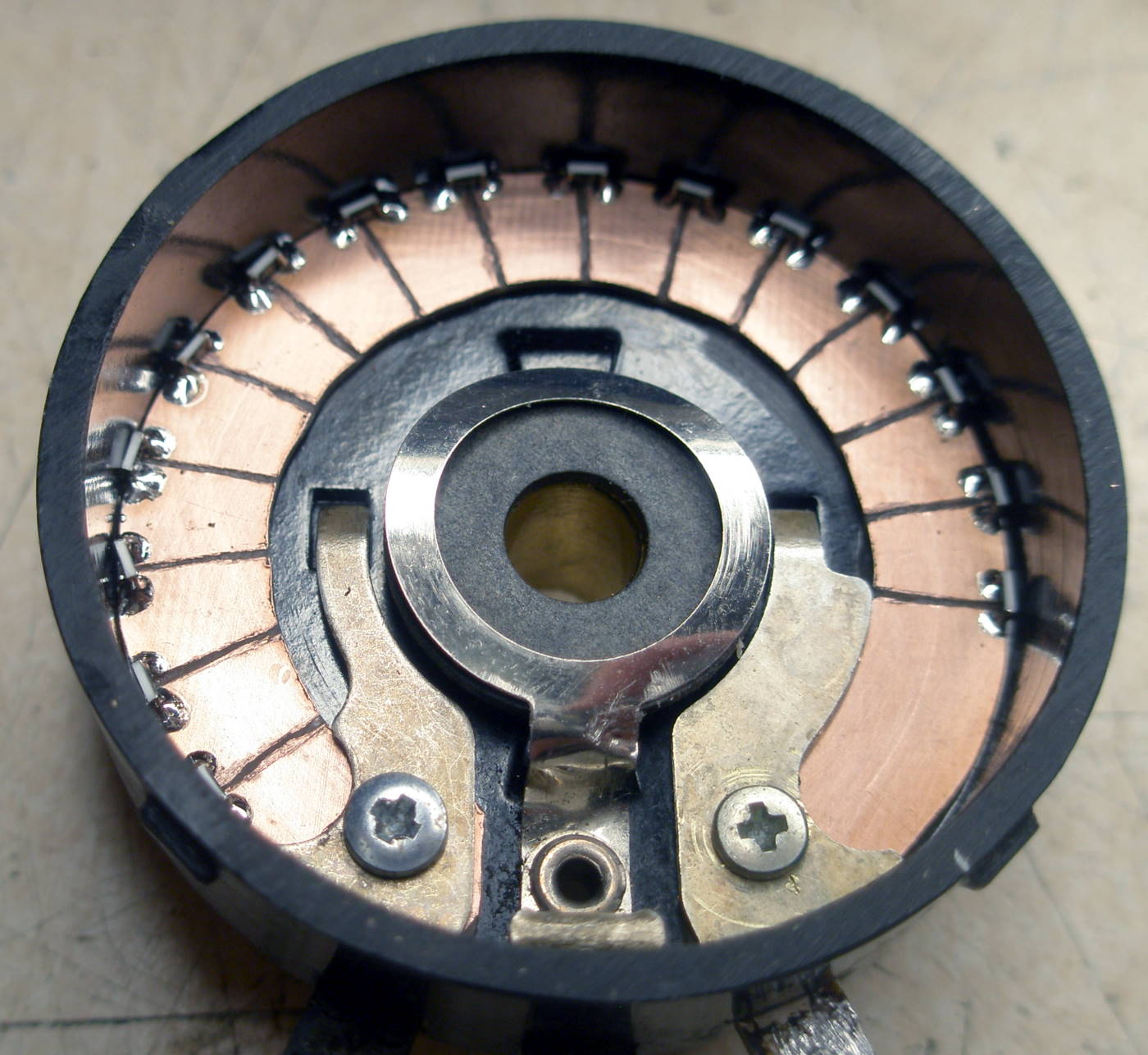 Reparación Potenciómetro radio antigua - Autoradio Philco mod 7 - 22