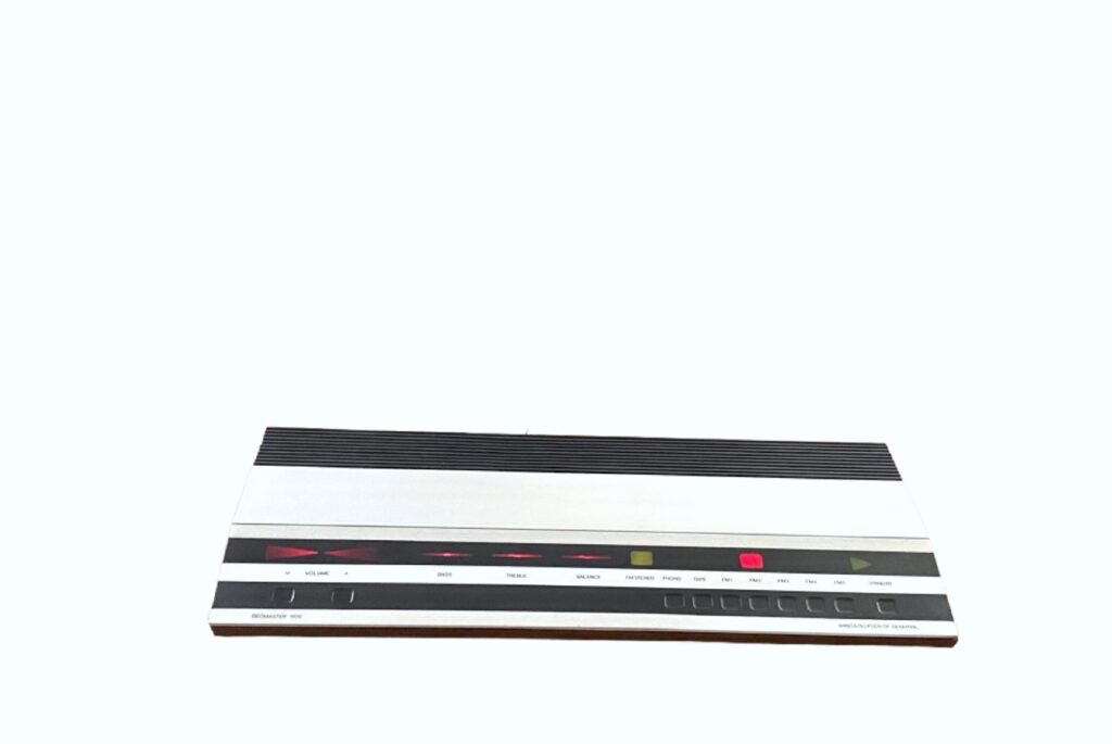 0-beomaster-1900-4-00-1-