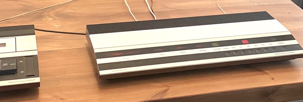 Beomaster 1900 - Bang&Olufsen. Diseño revolucionario europeo