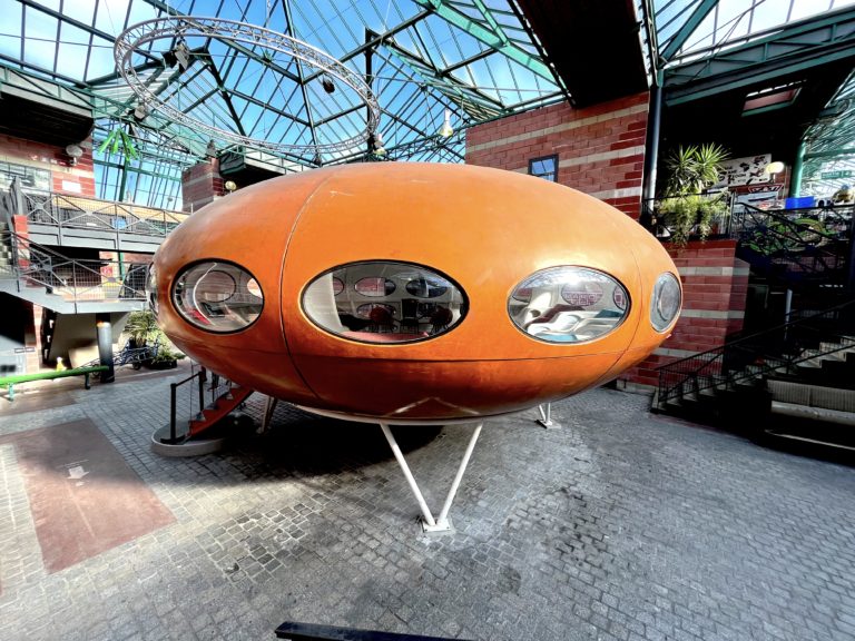 Saint Ouen - Space Age