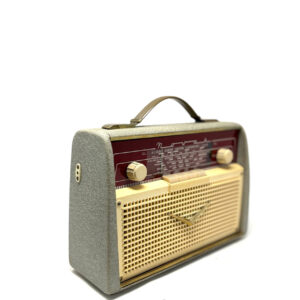 Novak -Pontiac All Transistor 781 radio válvulas portátil