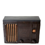 Radio de valvulas Sonora R34 de 1933