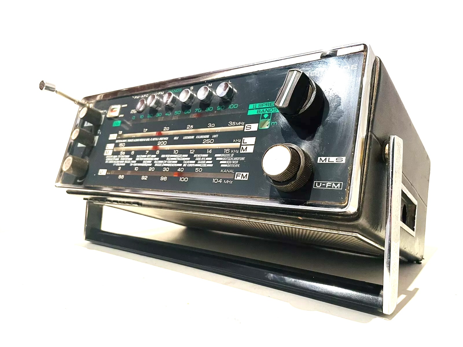 Nordmende Globetrotter Multiband Radio 1967