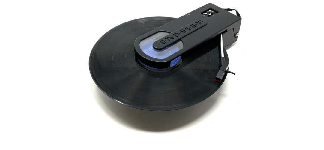 2010 Crosley Revolution Black CR6020A