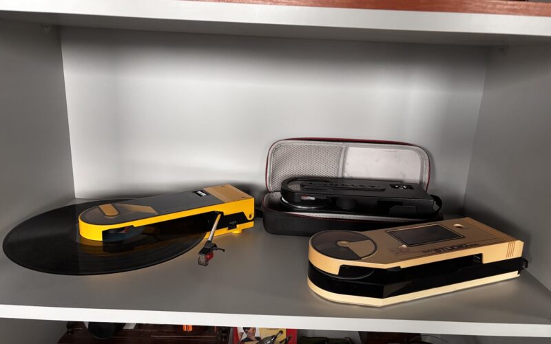 Local Radioexperto.com Soundburger, el walkman de los vinilos