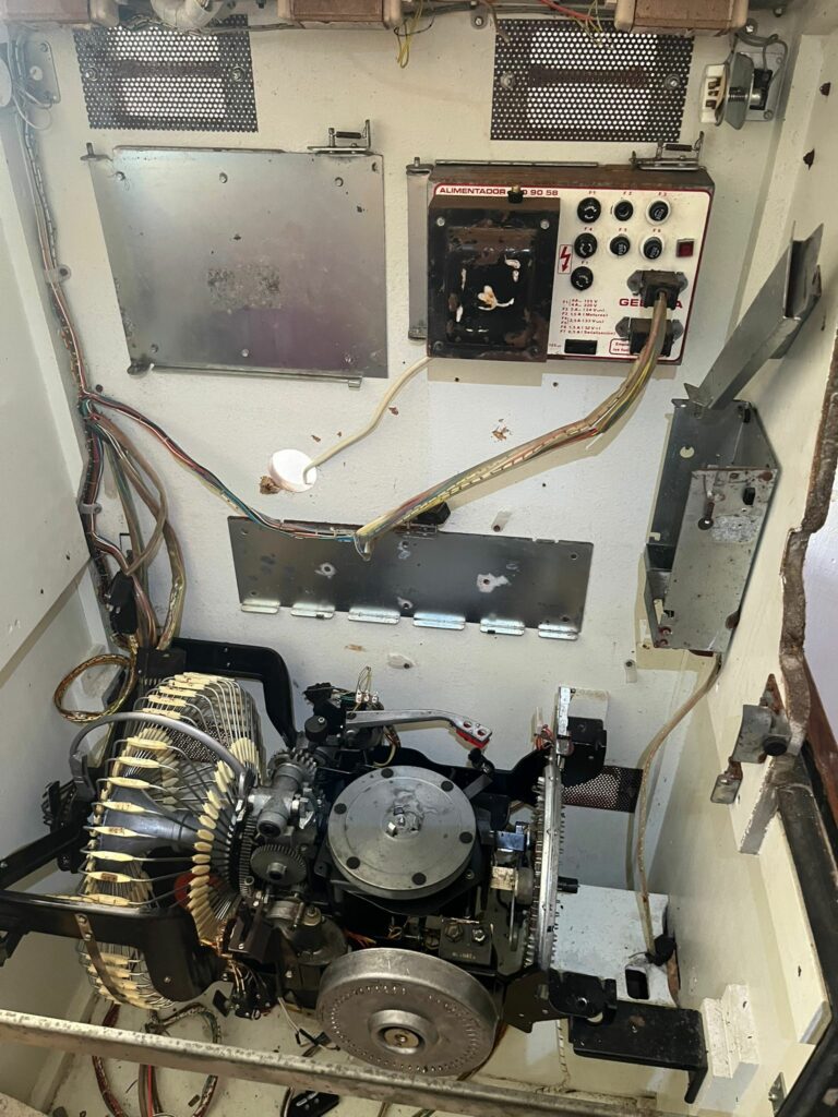 Jukebox Sinfonola 2000 de test - Prototipo