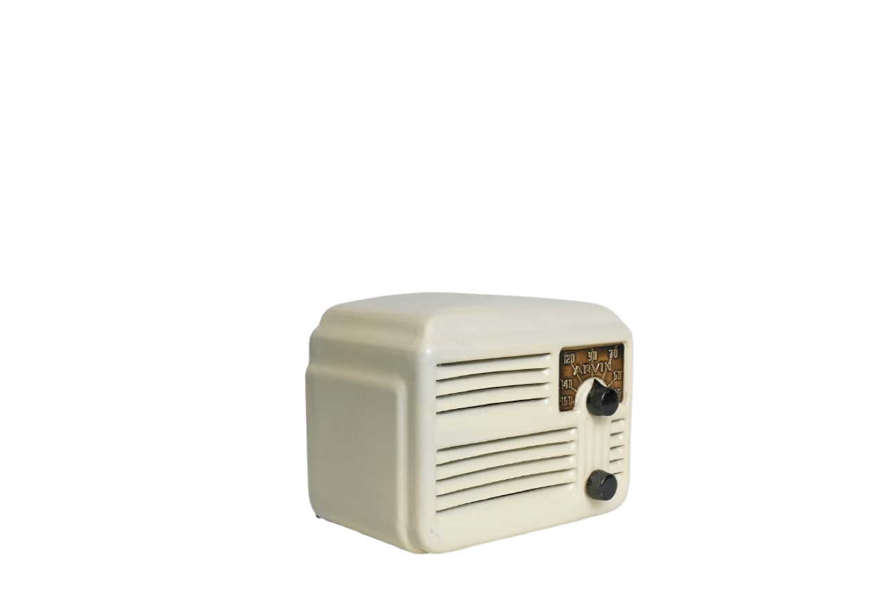 4- Radio Arvin 444. Restaurada. Mas de 80 años, de válvulas ¡miniatura!