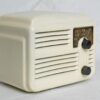 Radio de válvulas Arvin 444 - metal y miniatura
