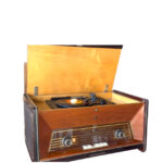 Radio Tocadiscos Philips H5E74-A chasis B4E72-A