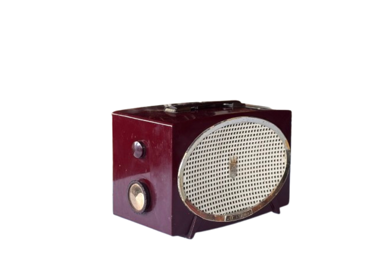 5 – Radio Zenith Y513. Restaurada. Rarísima y difícil de encontrar en Europa.