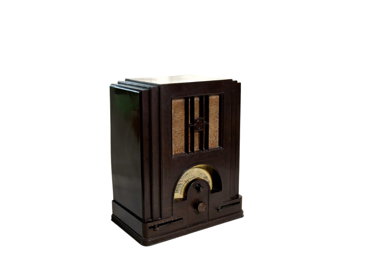 3 – Radio Telefunken Wiking 125WL. Alemania, año 1933. Restaurada. ¡Mítica radio de circuito regenerativo!